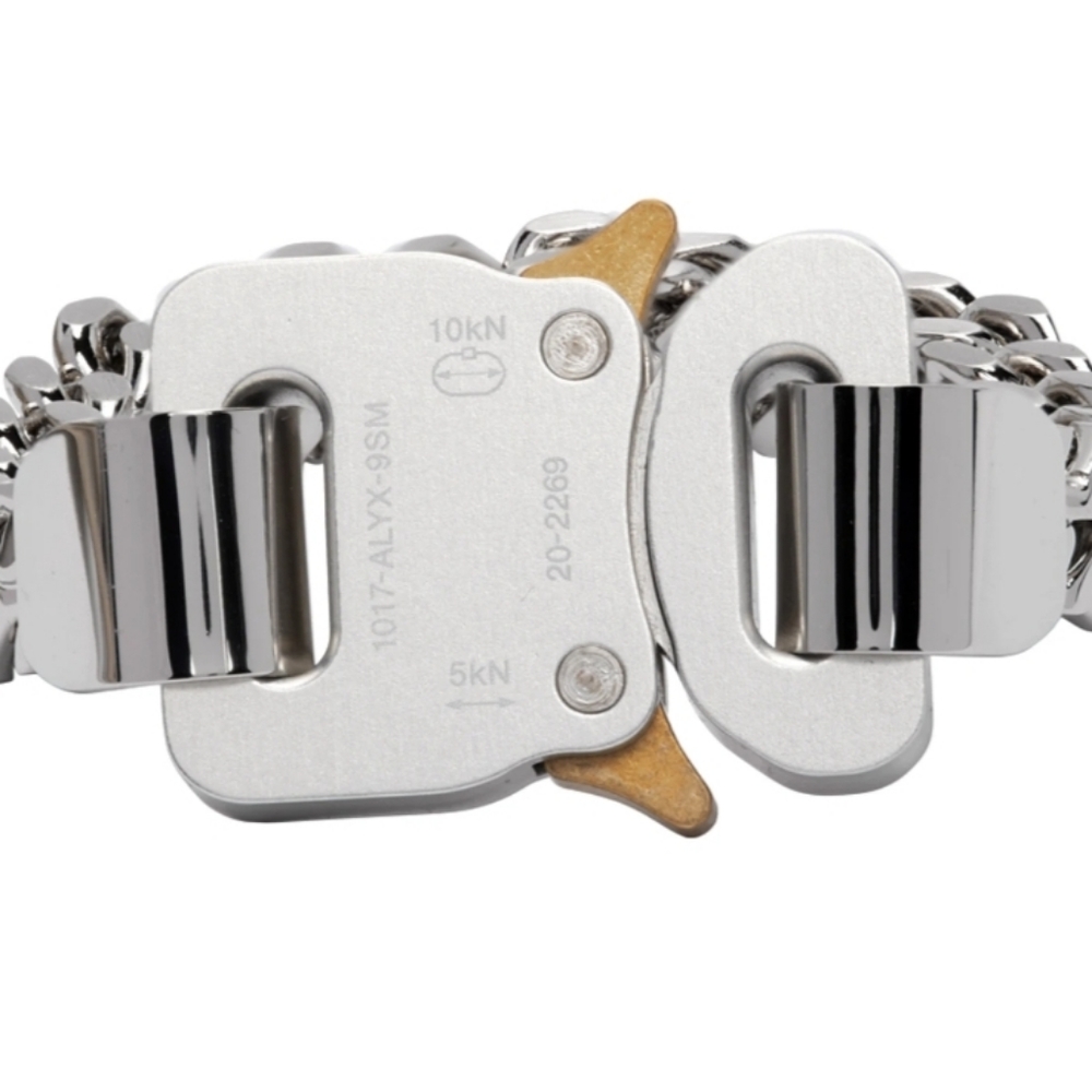 1017 ALYX 9SM

Silver & Gold Cubix Chain Bracelet